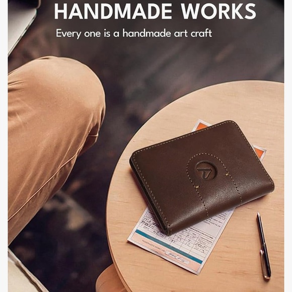 Passport Men’s Case Genuine Leather Color Brown - Picture 3 of 15